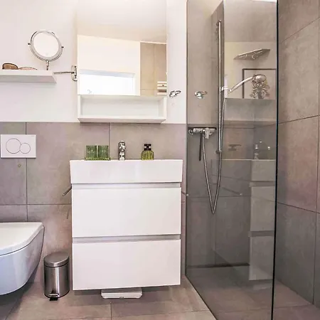 Chesa Ova Cotschna 802 By Interhome *